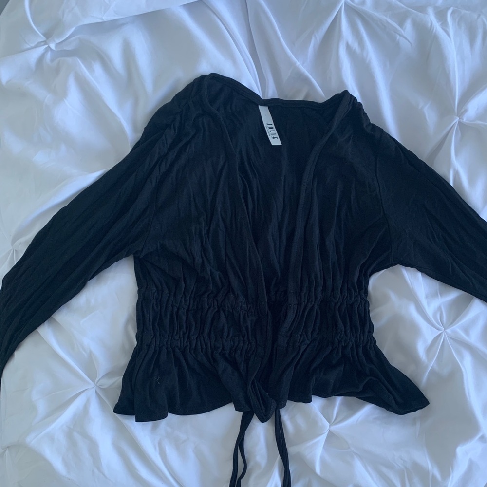 M Boutique/Mendocino Tie Front Cropped Blouse